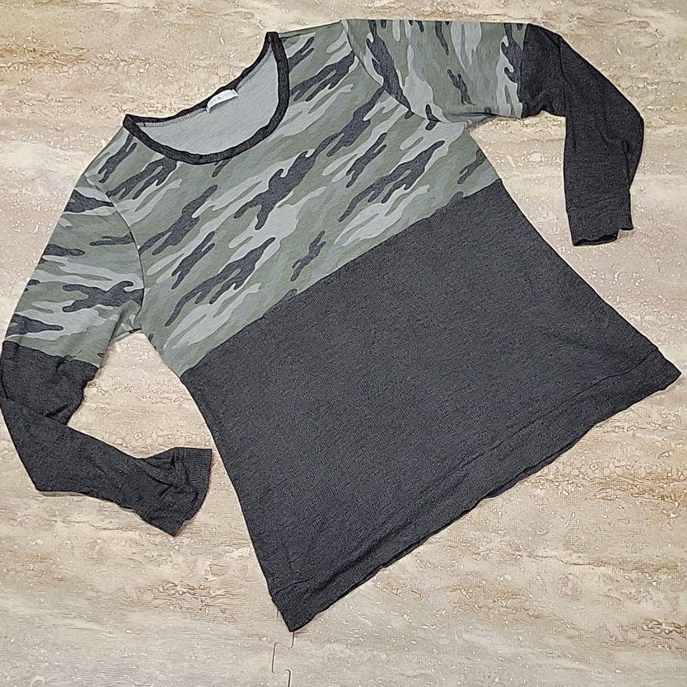 NIC & LULU WOMENS USA RAYON / SPANDEX TOP SIZE XL